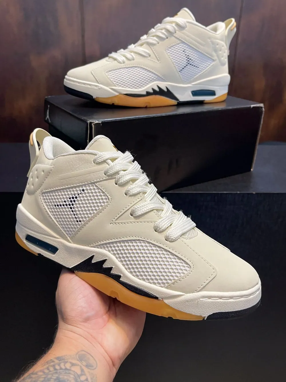 Bota Air Jordan 6 Premium — foto 3
