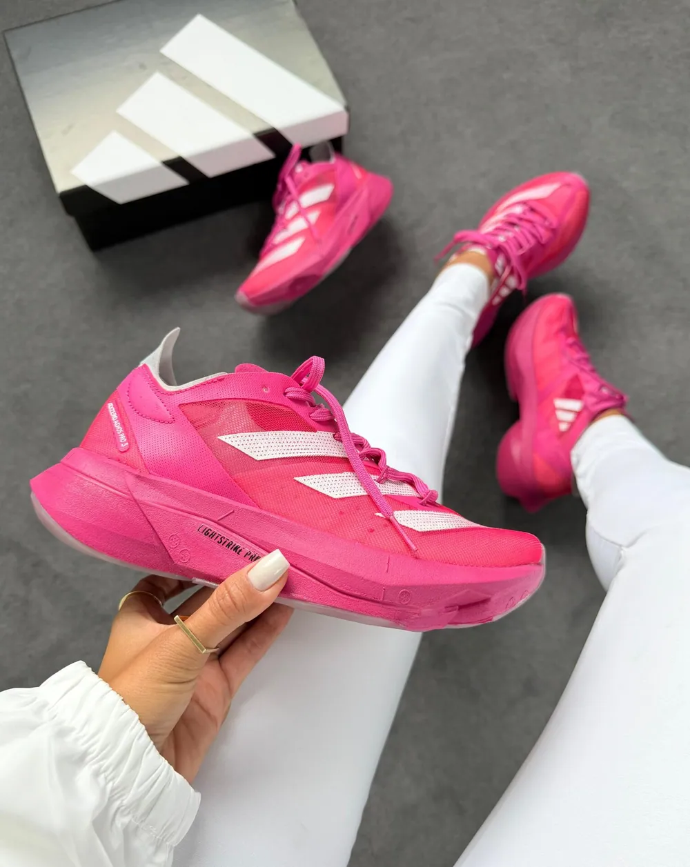 Tênis Adidas Adzero Adios Pro 3 — foto 1