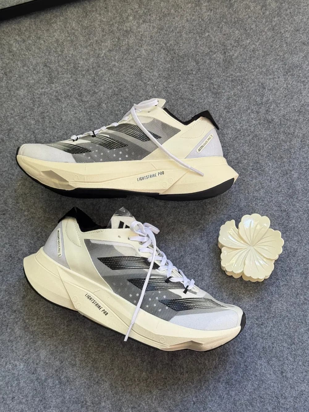 Tênis Adidas Adzero Adios Pro 3 Unissex — foto 7
