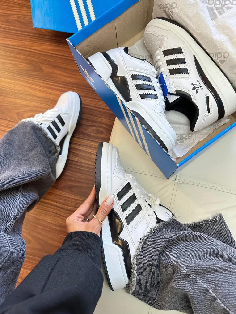 Tênis Adidas Fórum Branco/Preto — foto 5