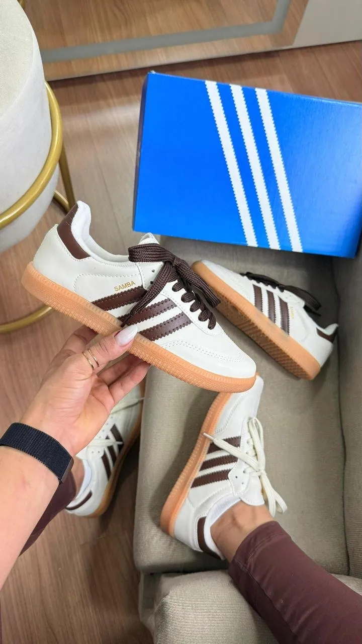 Tênis Adidas Samba Sintético Feminino Off/Cafe — foto 1