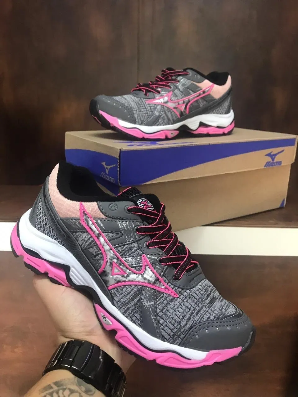 Tênis Mizuno Nirvana 09 Feminino — foto 1