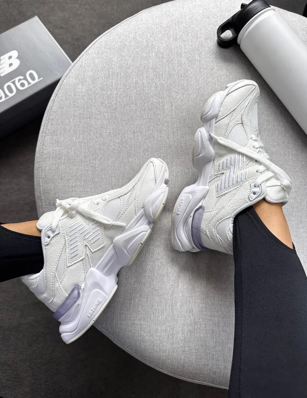 Tênis New Balance 9060 Sintético Branco — foto 3