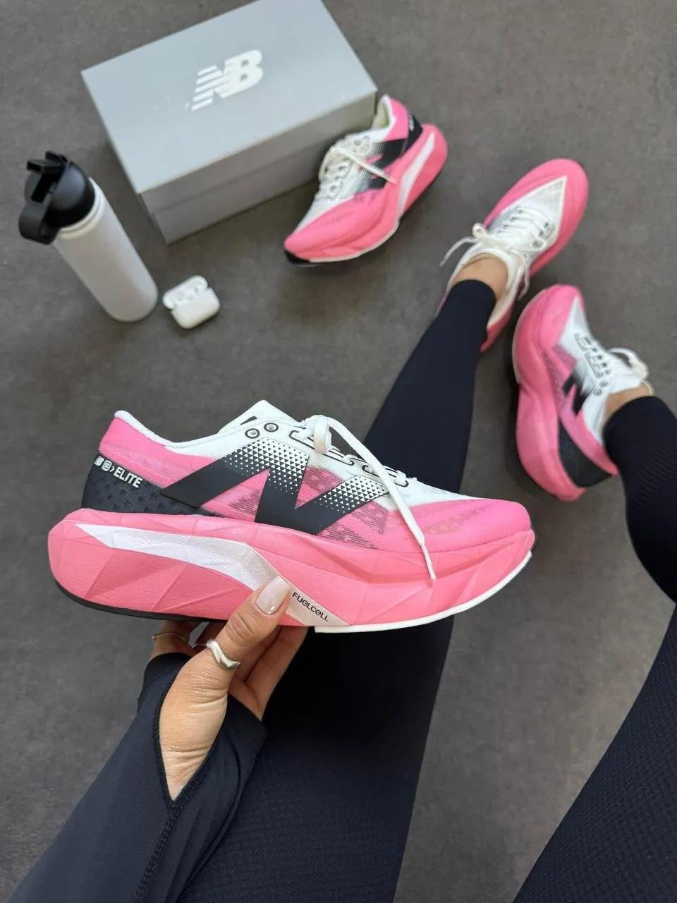 Tênis New balance FuelCell SC Elite v4 — foto 6