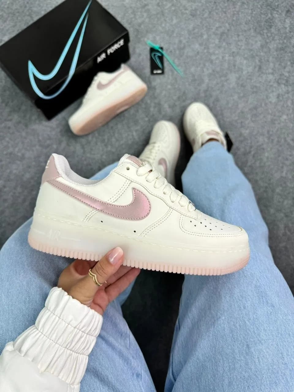 Tênis Nike Air Force Dunas/Rose — foto 4