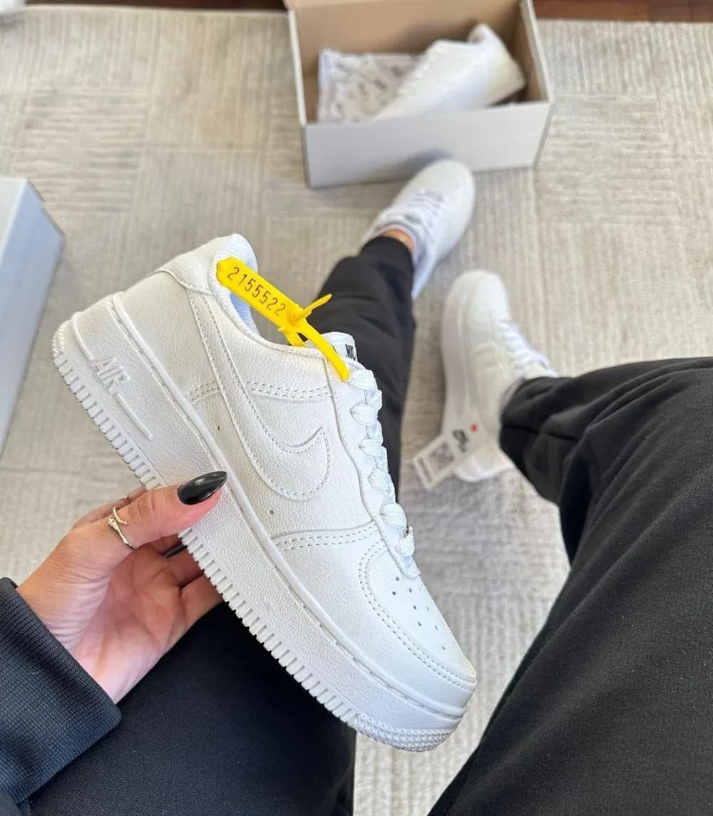 Tênis Nike Air Force F-1 Unissex — foto 2