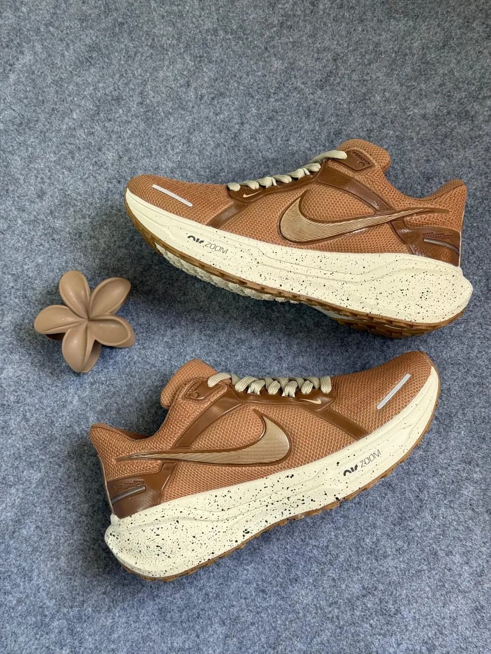 Tênis Nike Pegasus 41 Marrom/Bege — foto 3