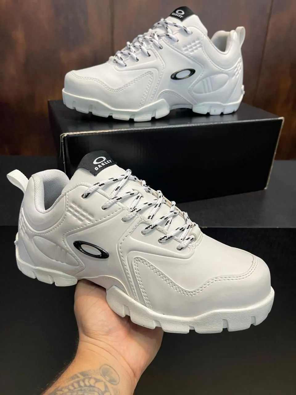 Tênis Oakley STRATUS Premium — foto 1