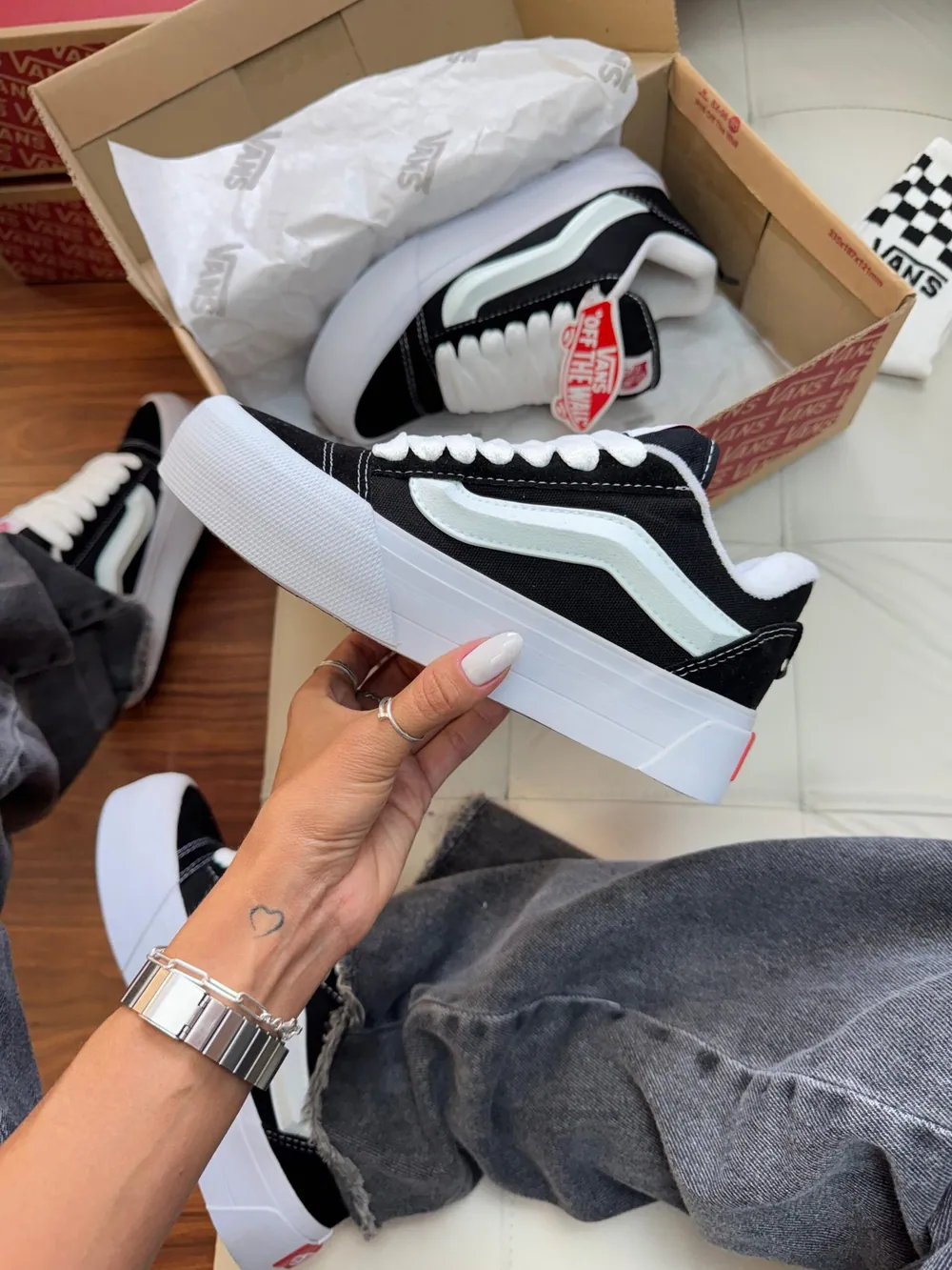Tenis Vans KNU Plataforma Feminino — foto 1