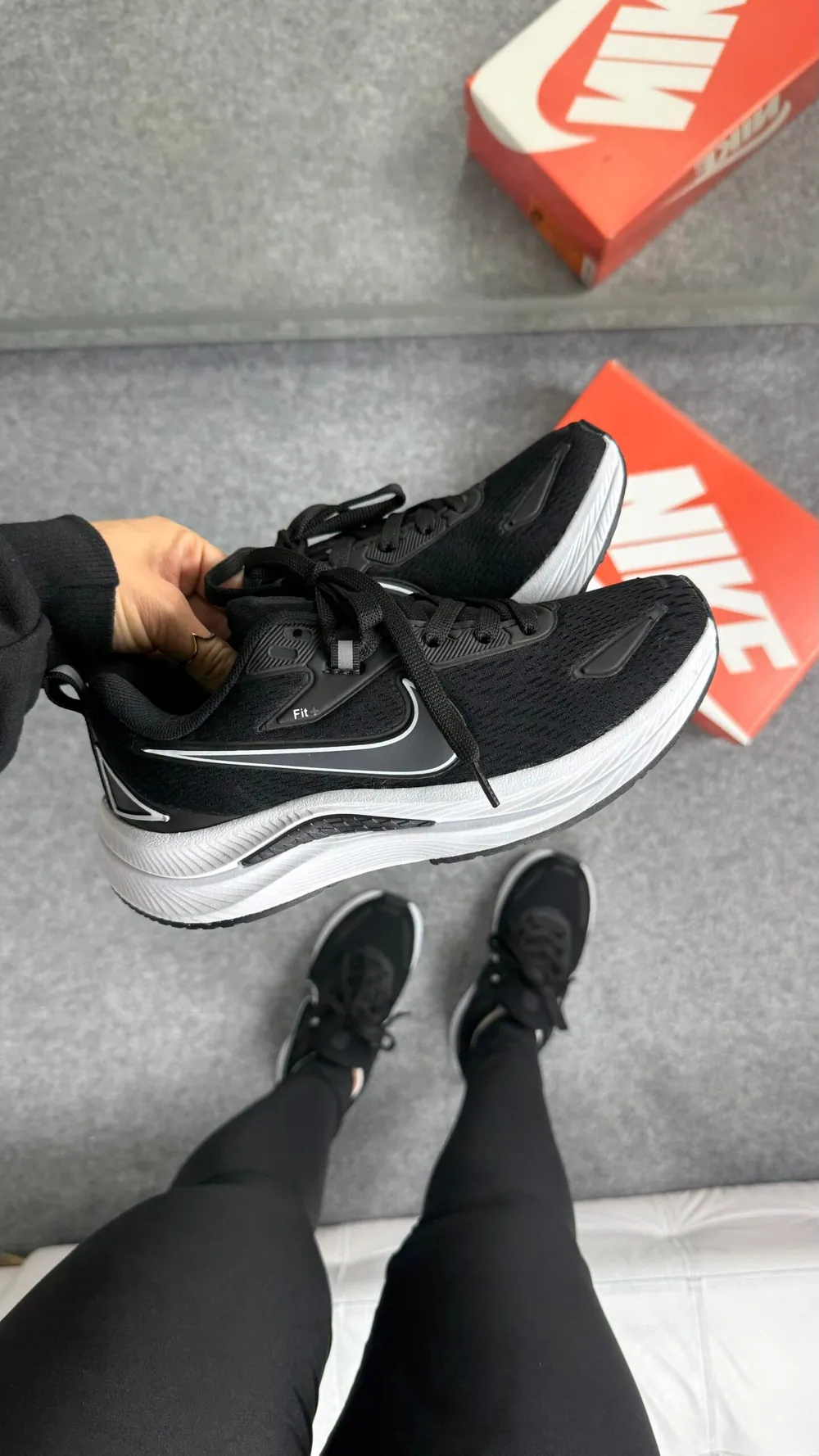 Nike Fit EST 1972 — foto 2