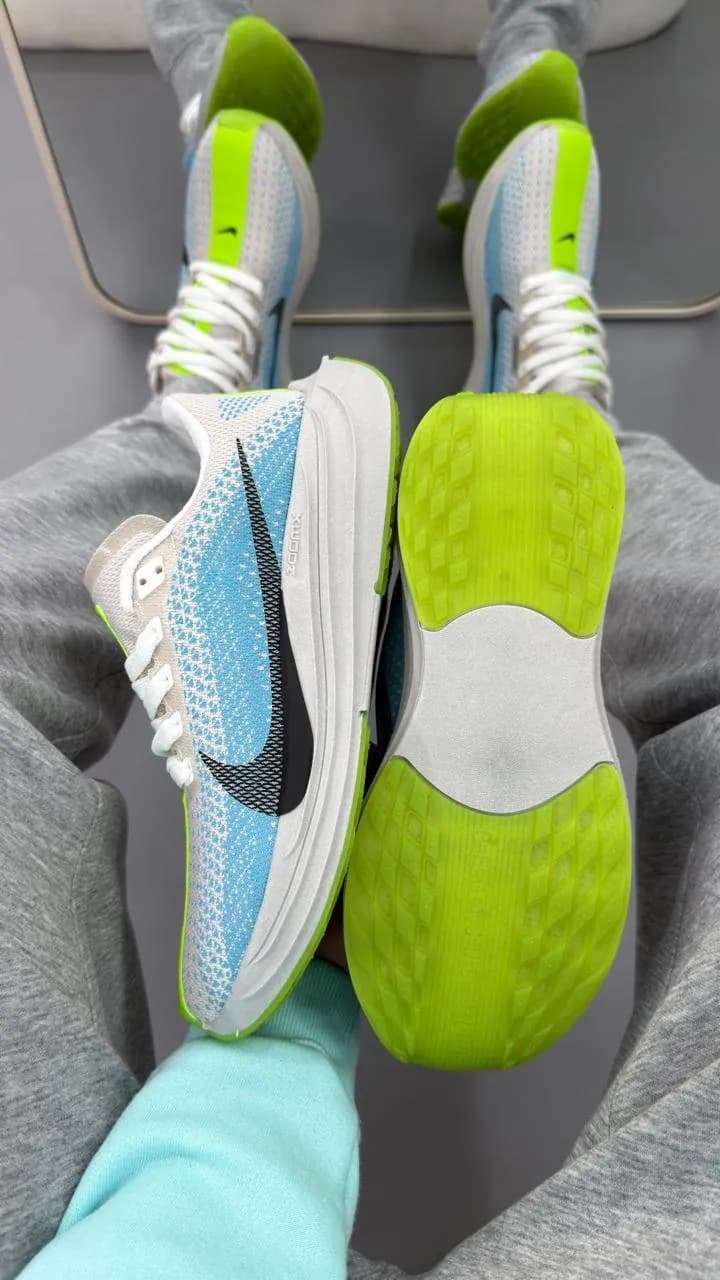 Tênis Zoom Pegasus Plus — foto 1